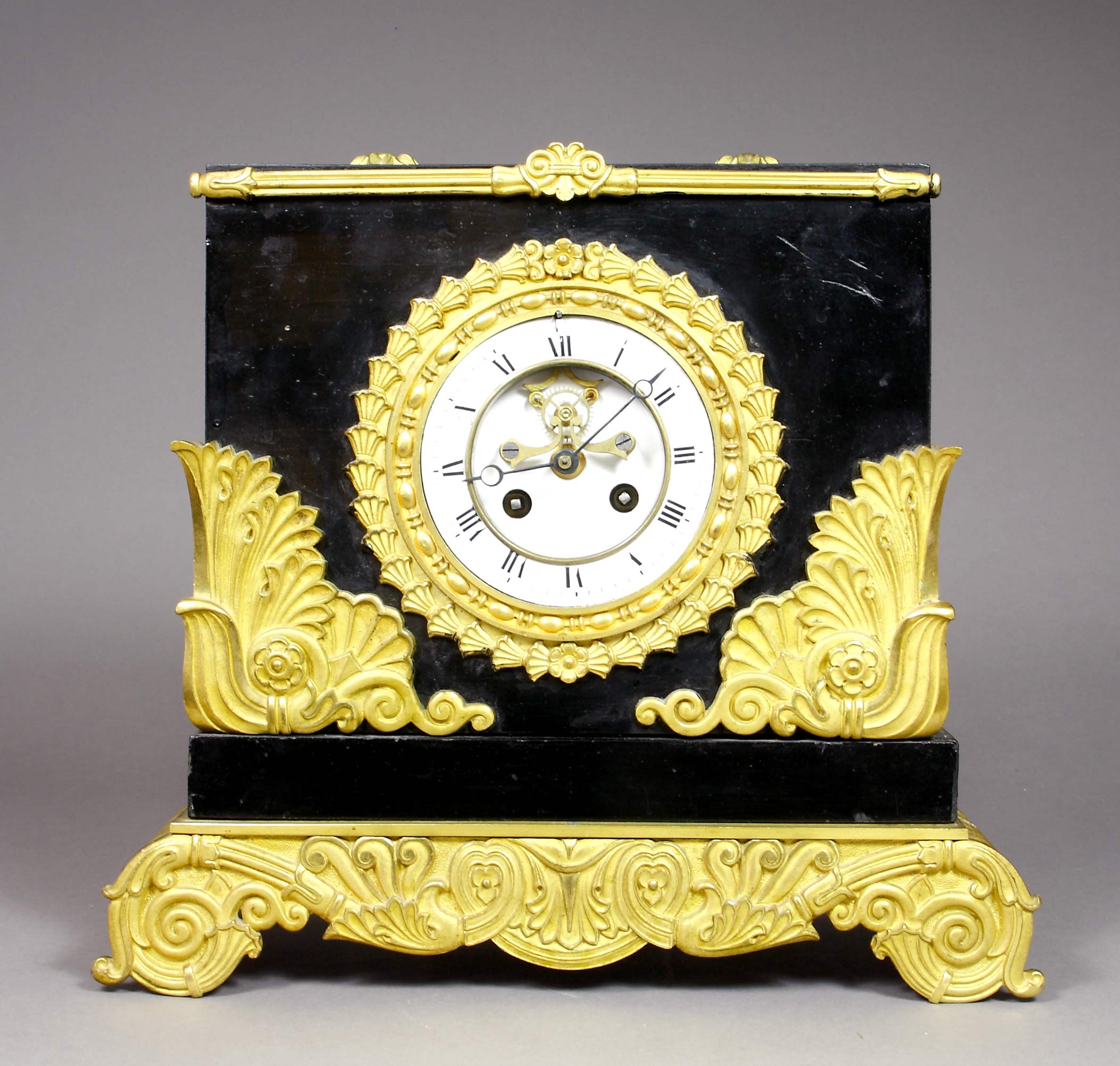 Auktionshaus Quentin Berlin Uhr  Pendule  Holz/Goldbronze  Frankreich  Napoleon III