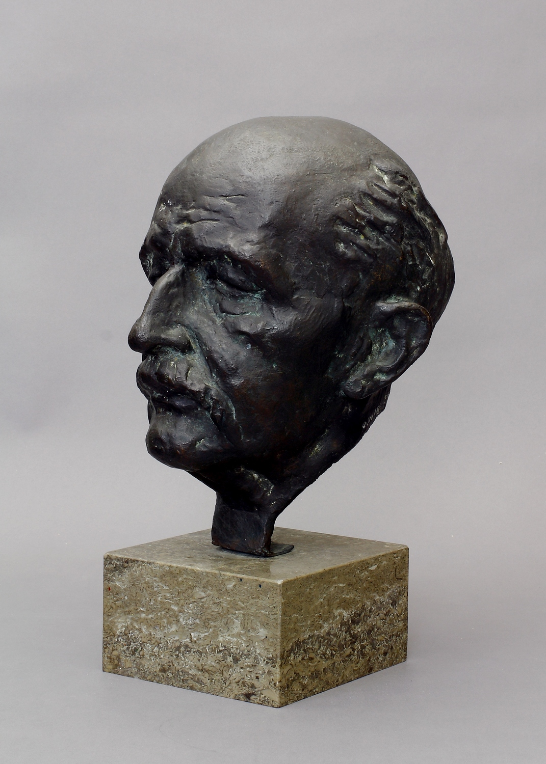 Auktionshaus Quentin Berlin  Skulptur Wolff  Walther  PortrÃ¤t Professor Max Planck (1858 - 1947). (19)39